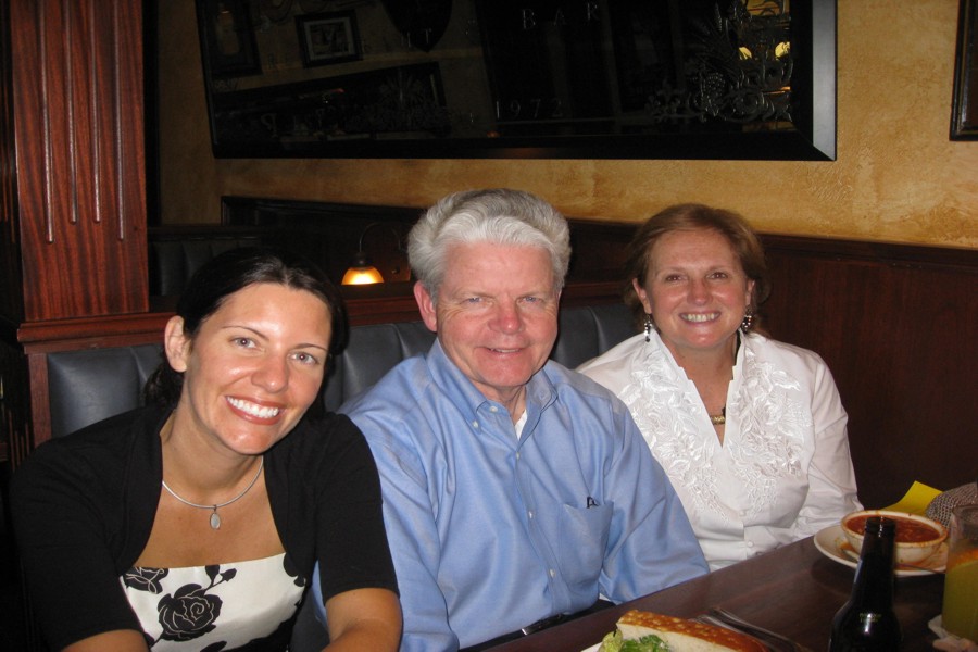 ../image/rehearsal dinner sharon and family friends.jpg